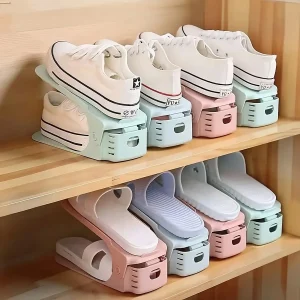 Zapatera con almacenamiento ajustable